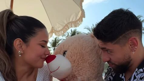 Alejandra Jaramillo y Beta Mejía