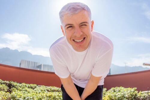 (VIDEO) Así reacciona Guaynaa ante escándalo de presunta infidelidad a Lele Pons