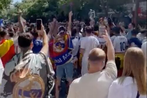 Hinchas del Real Madrid le enviaron un mensaje a Kylian Mbappé en horas previas a la final de la Champions