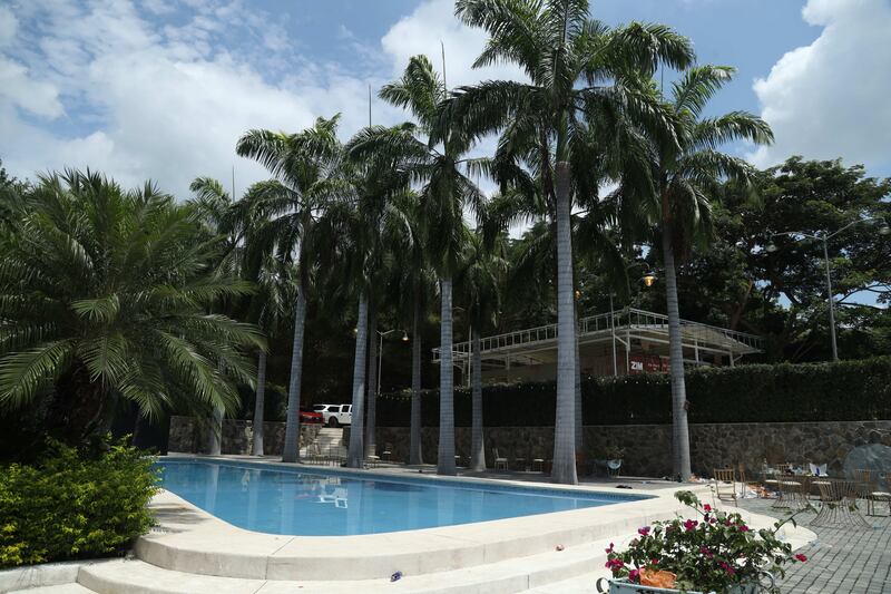 La Policía Nacional realizó un allanamiento en una finca ubicada en la vía a la Costa, dónde se presume se realizaba una "narcofiesta"