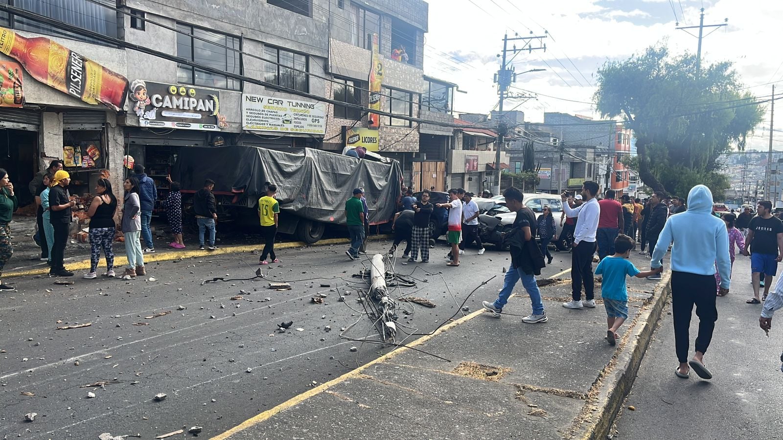 Accidente San Carlos, norte de Quito