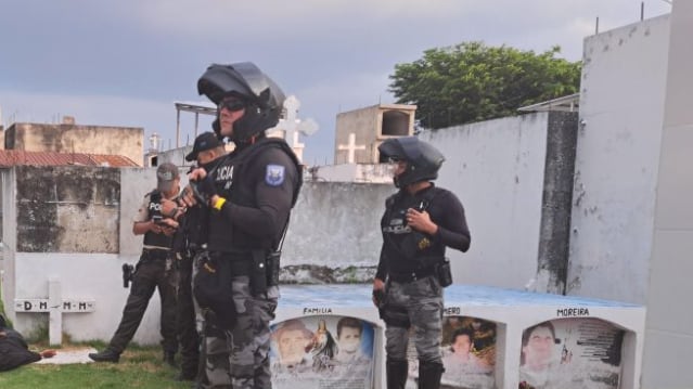 Hombre fue asesinado durante un sepelio en el cementerio de Portoviejo