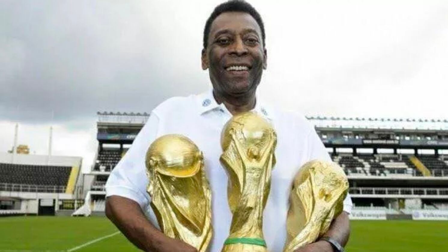 Pelé es el único futbolista en ganar tres Mundiales.