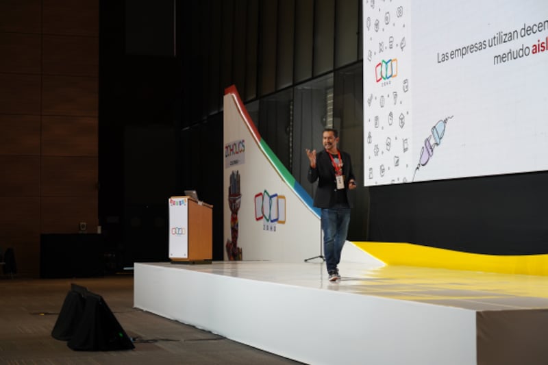 Evento tecnológico en Quito, 2026