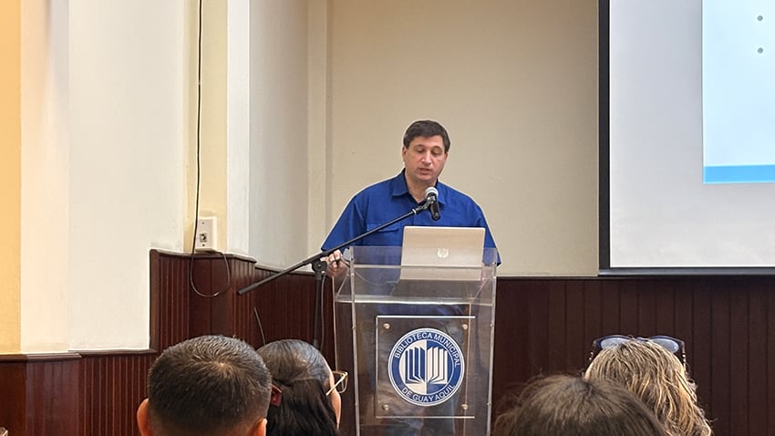 La iniciativa plantea instalar contenedores móviles y sancionar a quienes no cumplan con la disposición adecuada de residuos.