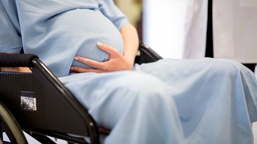 Mujer revivió tras estar 14 minutos sin latidos