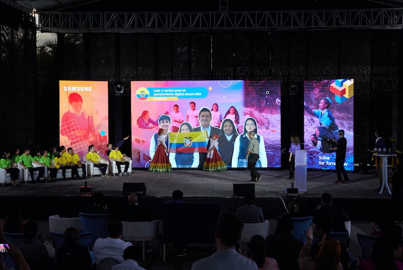 La representación de Ecuador obtuvo el galardón Comunidad Virtual.