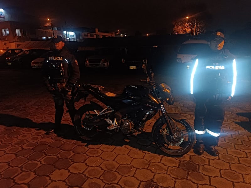 Aprehenden a hombre por robo de cables de CNT en el sur de Quito