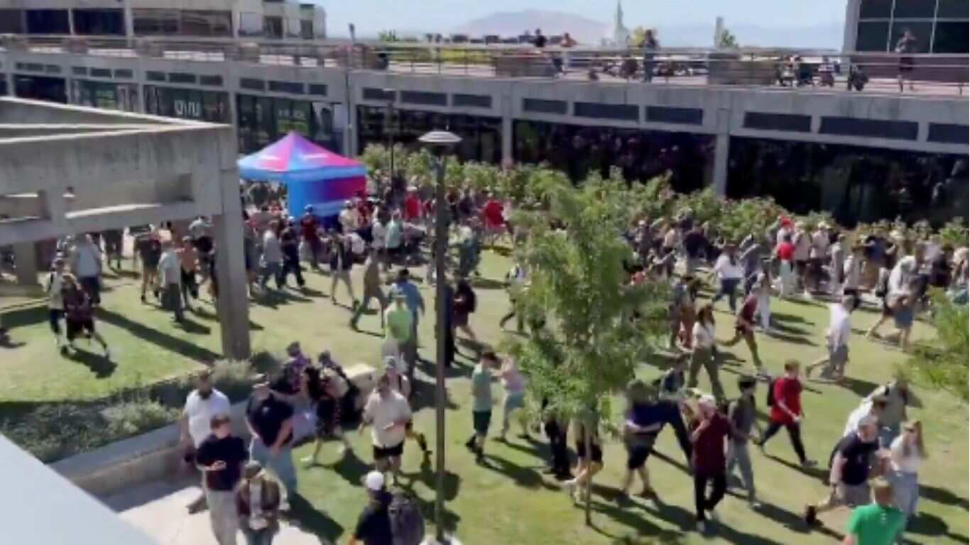 Balean a Charlie Kirk