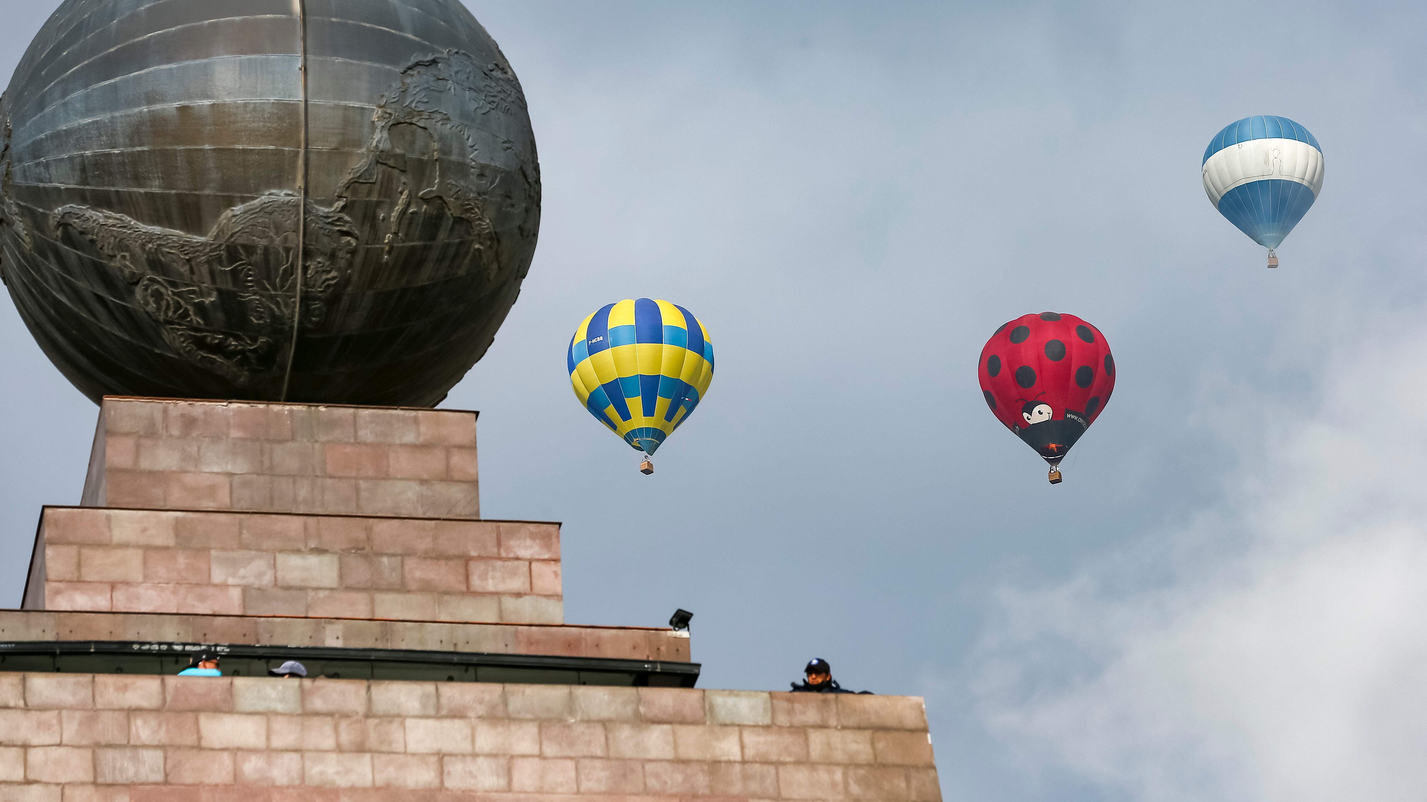 Festival de Globos en la Mitad del Mundo