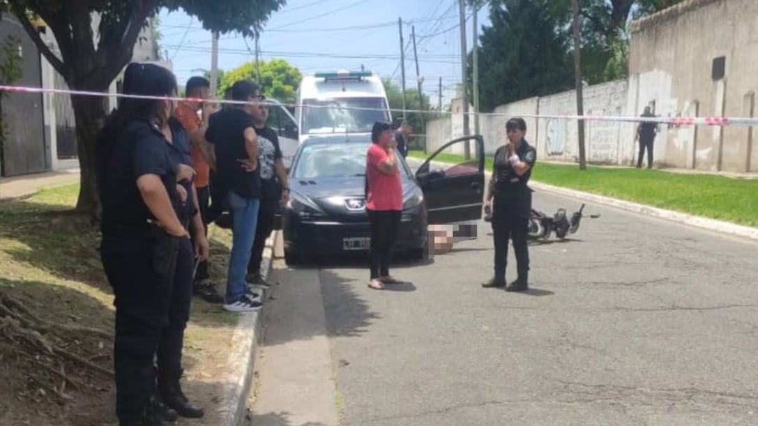 Intentan asaltar a una mujer en víspera de Navidad, pero resultó ser una agente armada