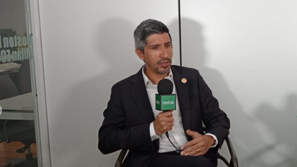 Director general del SRI, Francisco Briones, en entrevista con METRO ECUADOR