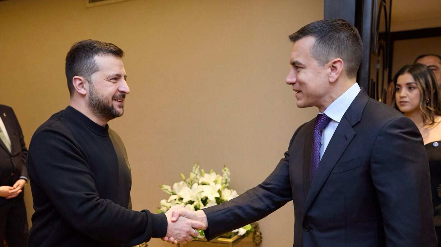 Presidente de Ucrania, Volodímir Zelenski, y el presidente de la República, Daniel Noboa