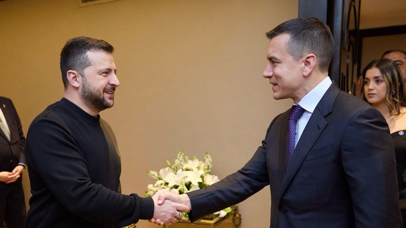 Presidente de Ucrania, Volodímir Zelenski, y el presidente de la República, Daniel Noboa