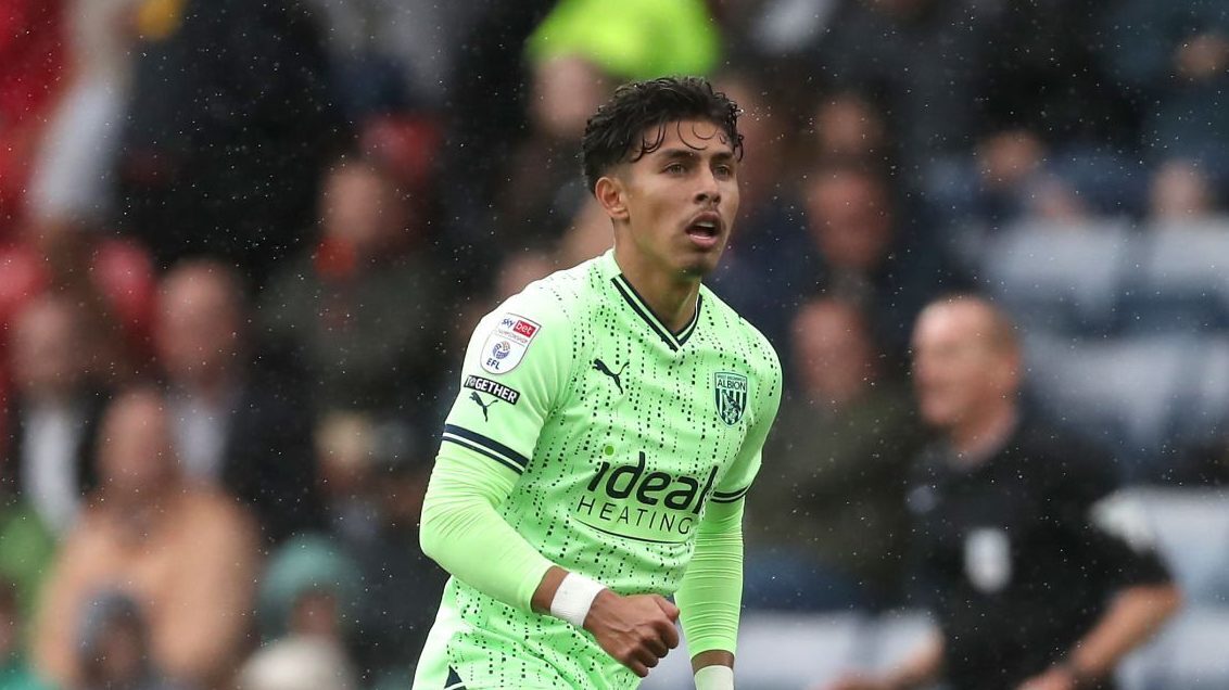 Jeremy Sarmiento con el West Bromwich
