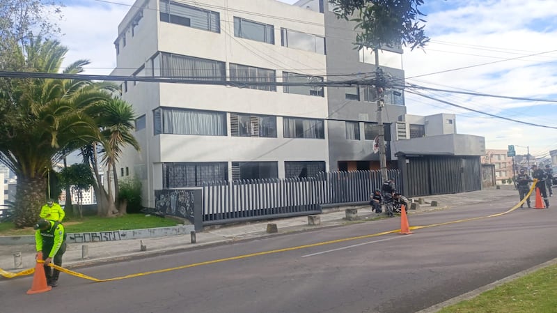 Artefacto explosivo en la Eloy Alfaro, norte de Quito