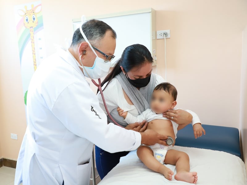 Gobierno del Presidente Daniel Noboa integra a 5.313 profesionales de la salud para fortalecer la atención en todo el país