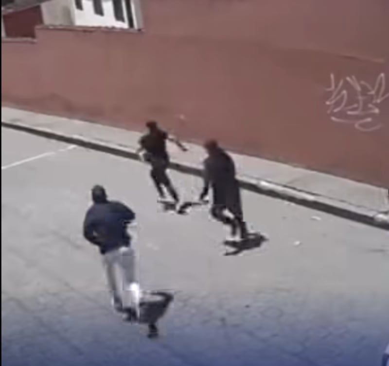 Cámara registra asalto en el sur de Quito