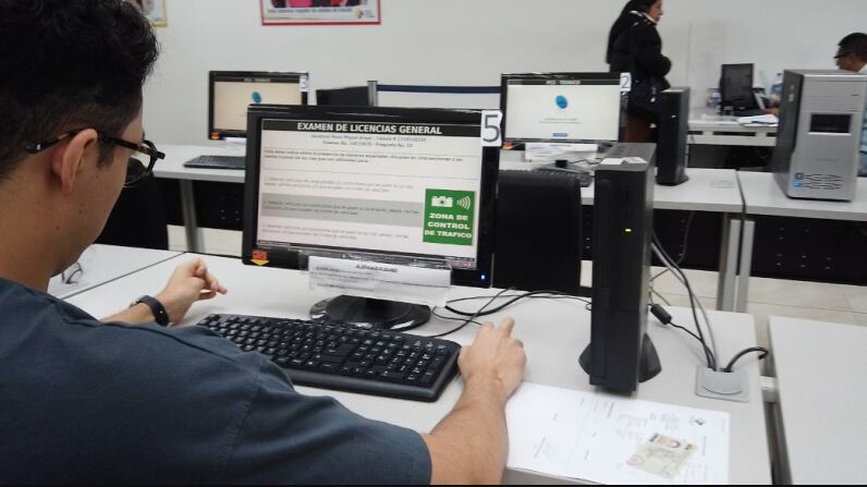 El examen para obtener la licencia de conducir cambió