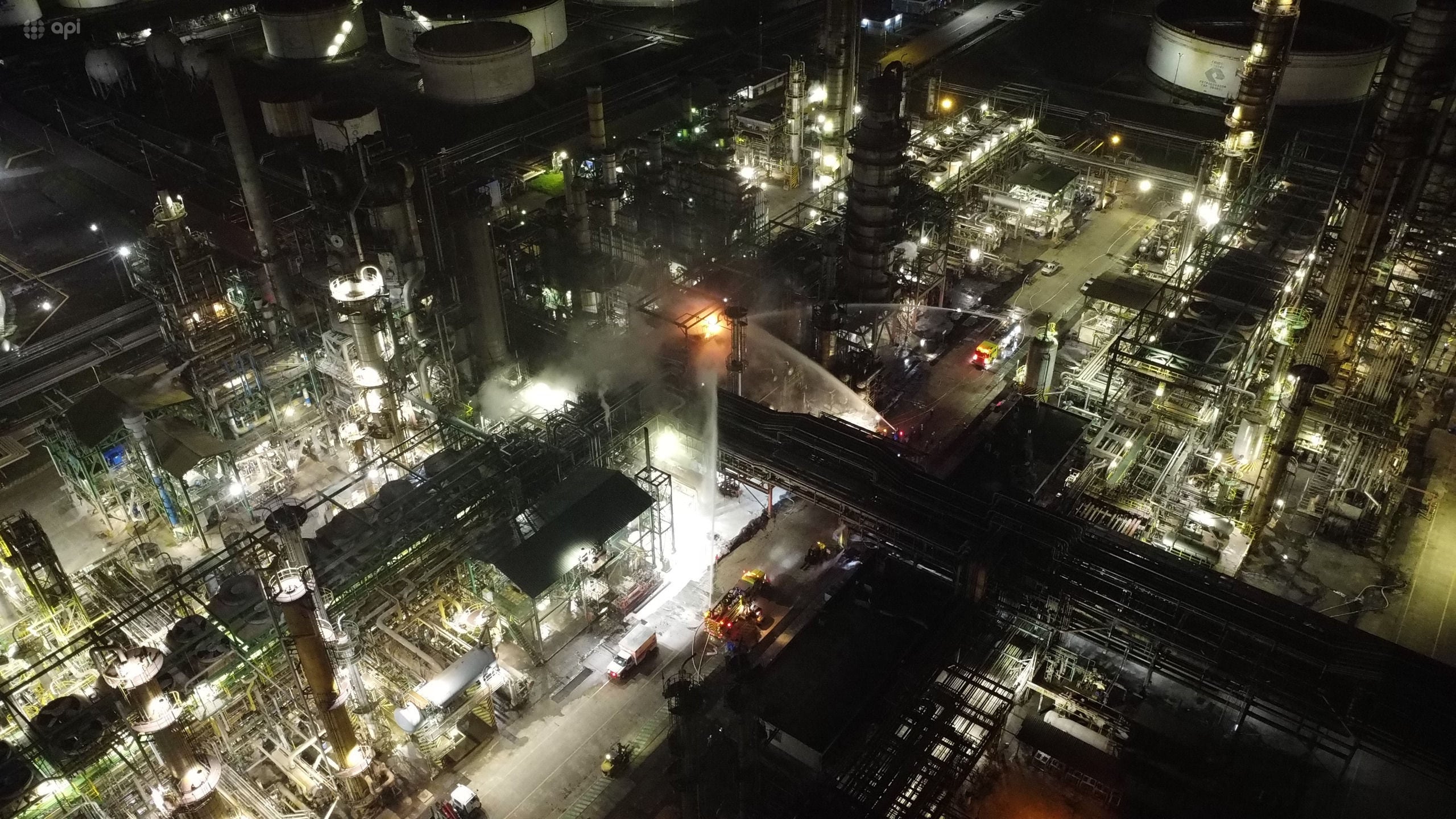 AMBIENTE INCENDIO REFINERIA DE ESMERALDAS