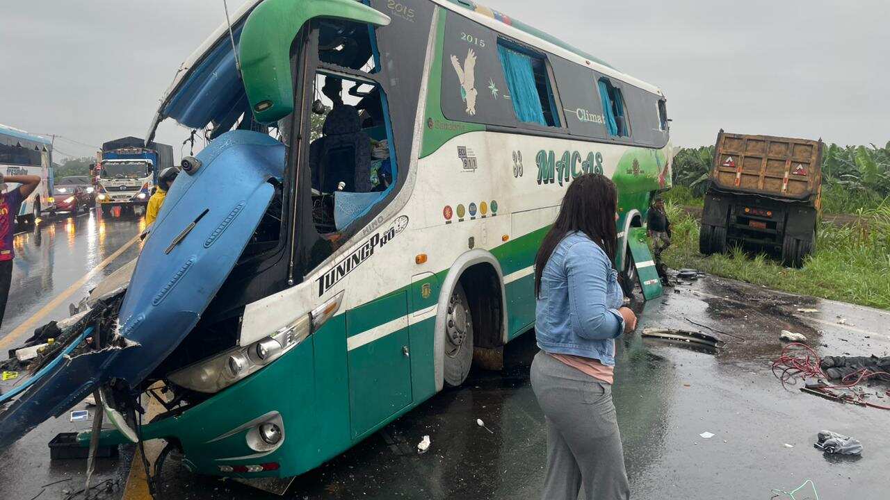 Accidente de tránsito en vía a El Triunfo