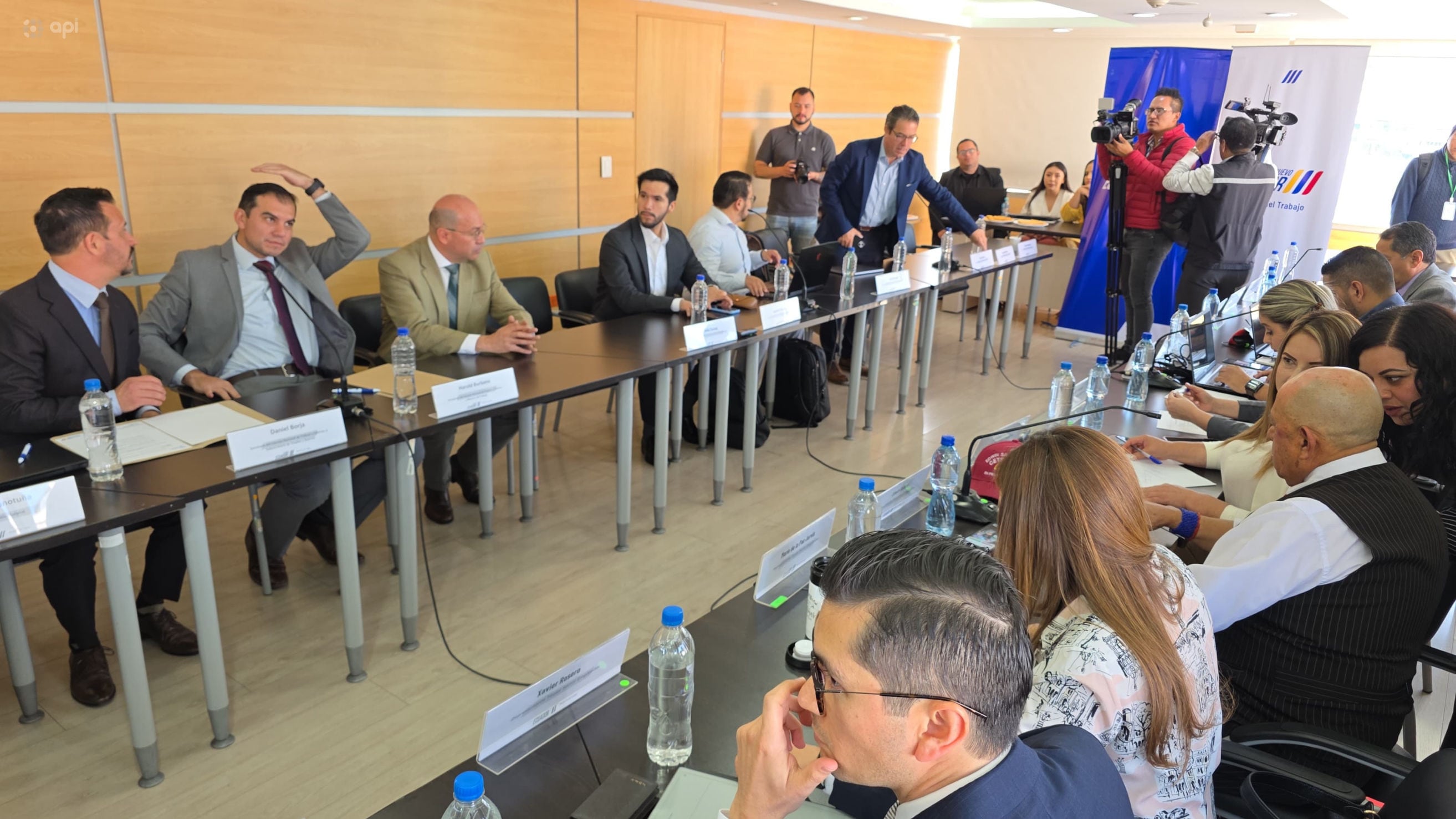 Sesión para la fijación del Salario Básico Unificado