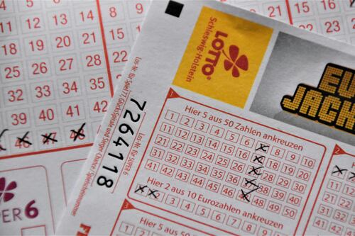 Ingeniero revela el prompt de ChatGPT que usó la abuelita para ganar la lotería en Estados Unidos