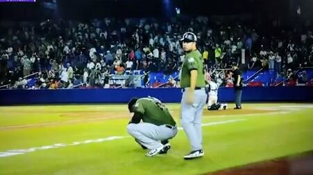 Porrista queda inconsciente tras ser golpeada por un bate en juego de los Sultanes