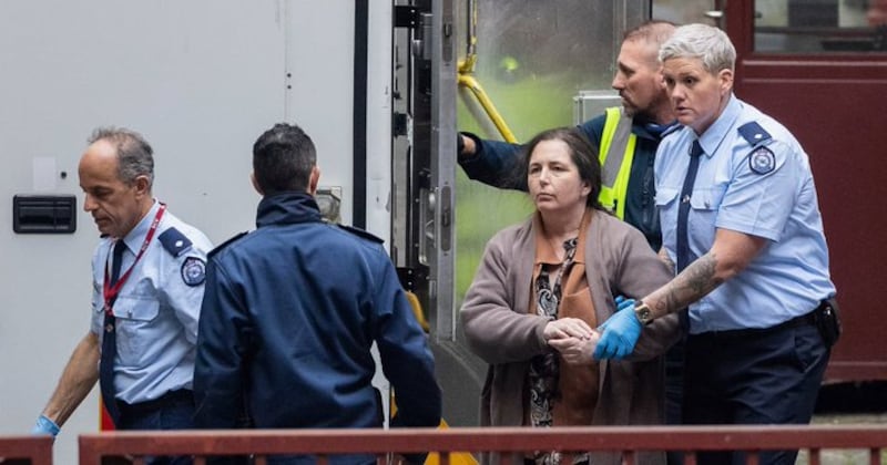Mujer condenada a cadena perpetua por envenenar a su familia