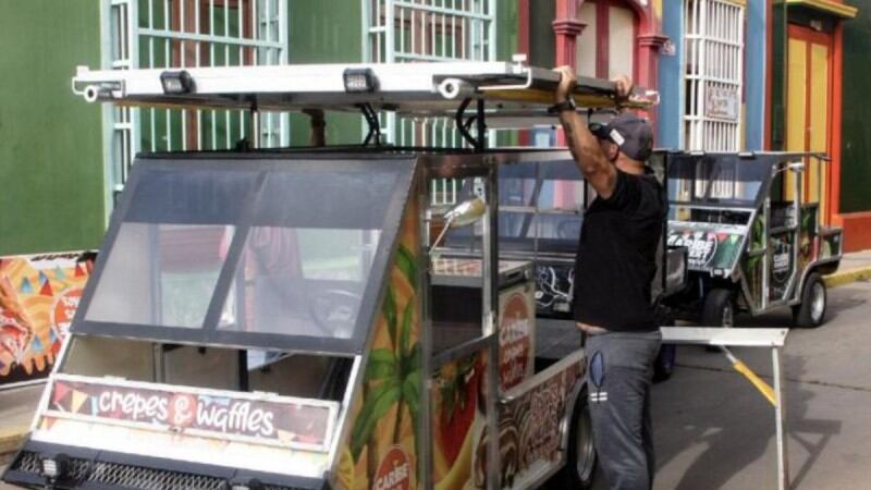 Los autos solares han sido la solución ante la escasez de gasolina