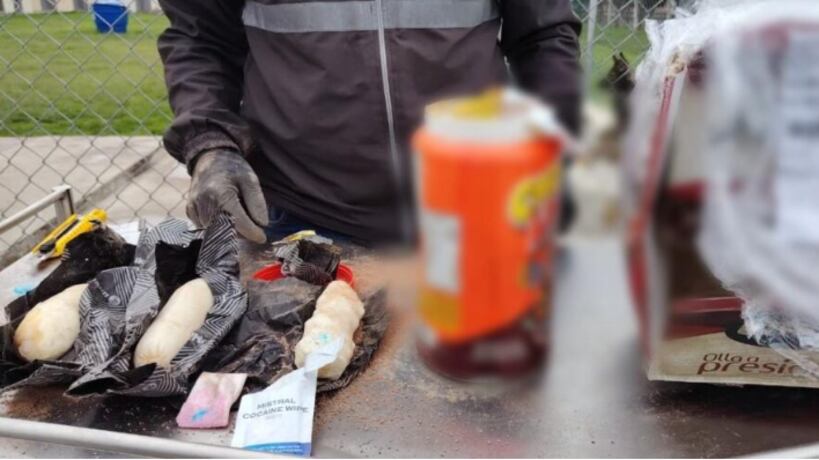 Querían enviar más de 17.000 dosis de cocaína en envases de “chocolate en polvo” desde Quito hacia Cuba. Foto: Policía Nacional