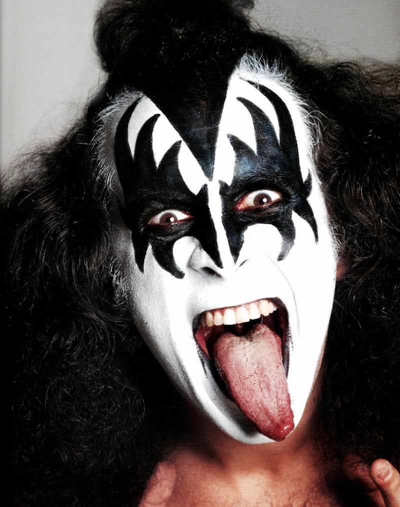 Gene Simmons sufre accidente en la Pacific Coast Highway