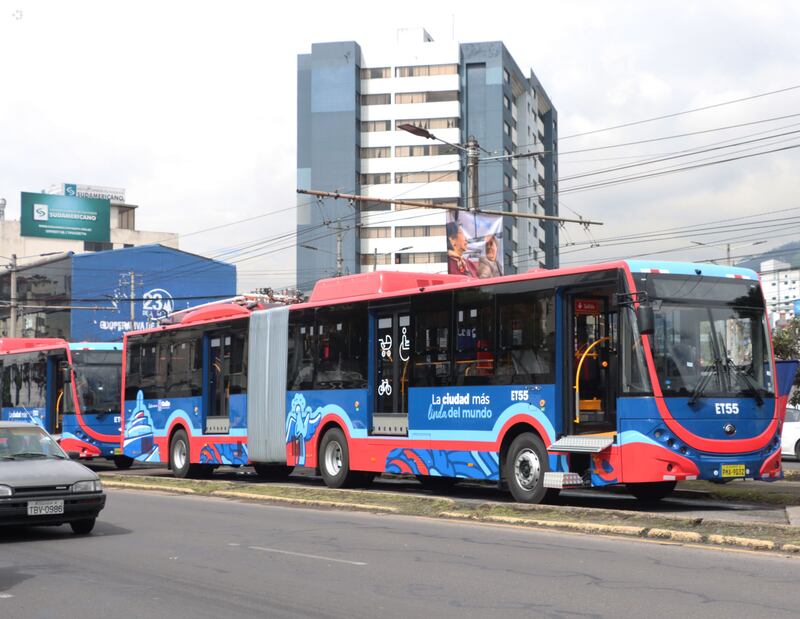 Quito, lunes 31 de marzo del 2025
Inauguración de los nuevos Trolebuses para la ciudad capital, en el sector de la parada el Girón.
Fotos : API / Rolando Enríquez