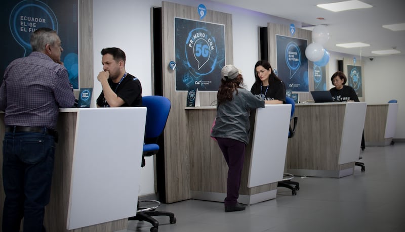 Servicio al cliente de CNT tras lanzar la red 5G
