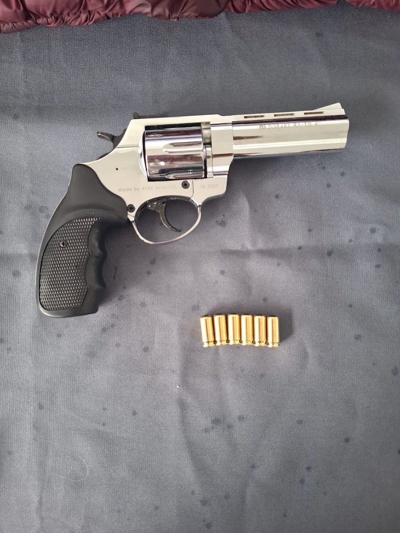 Sacapintas operaban con precisión: así marcaban a sus víctimas en el sur de Quito. Foto: Policía Nacional