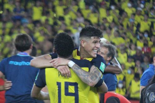 VIDEO | Piero Hincapié y Gonzalo Plata vivieron una fiesta en Guayaquil