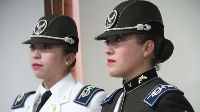 Mujeres policías