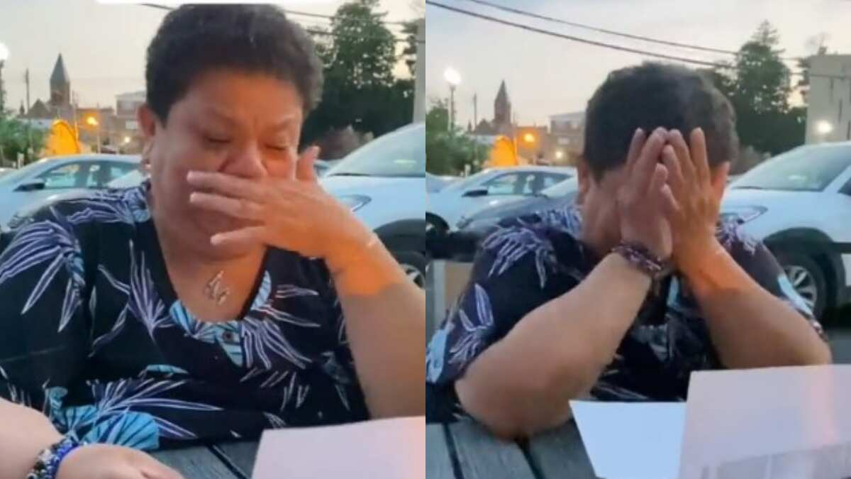 Una madre se emocionó al recibir de regalo entradas para ver a Bad Bunny