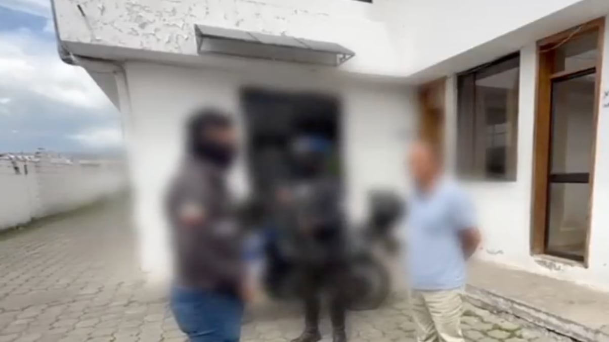 Llevaba a su hija a su trabajo para abusar de ella desde que tenía tres años: sujeto fue capturado por violación en Machachi