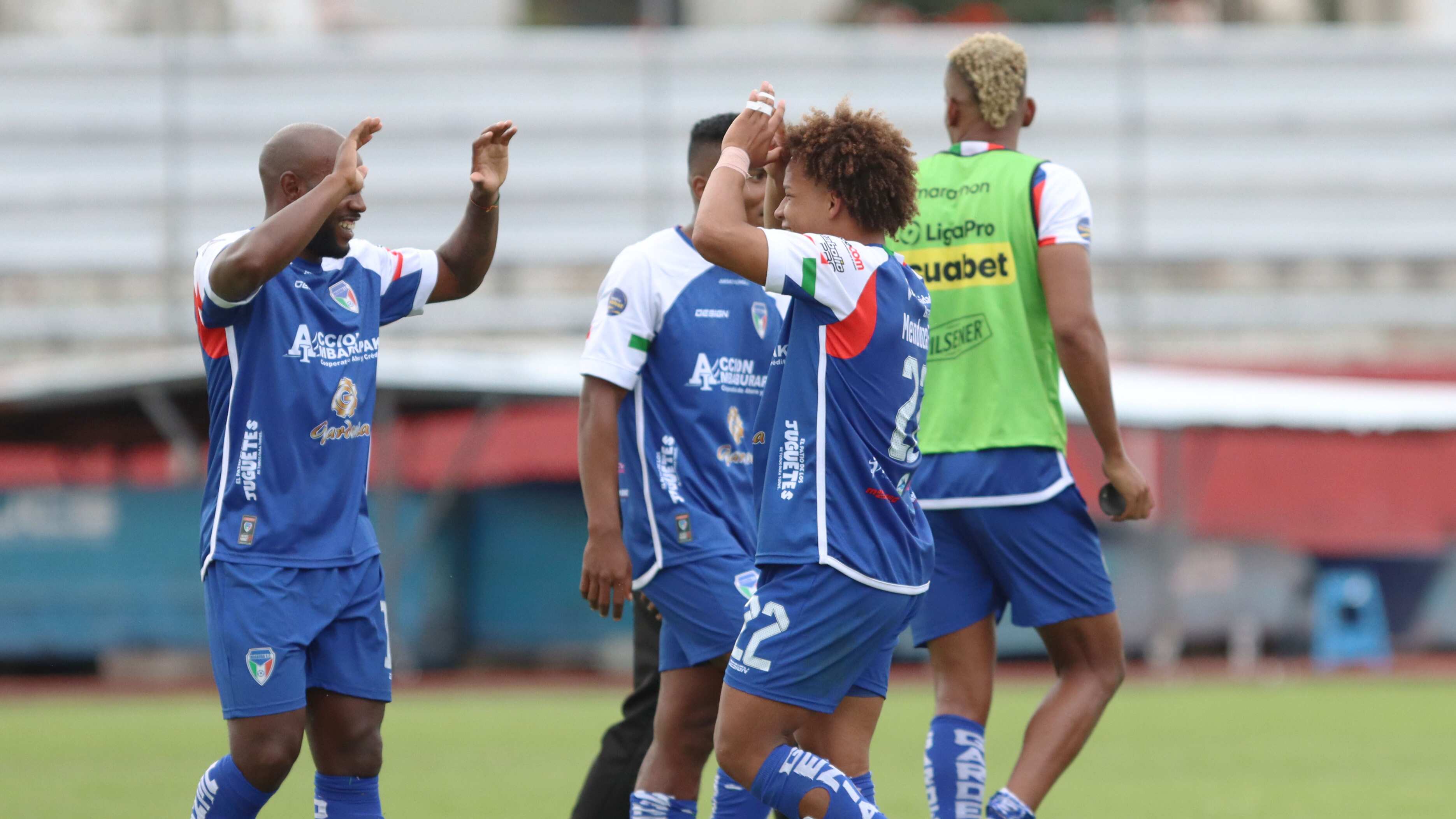 Imbabura vence al Delfín en su primer partido de local en Liga Pro