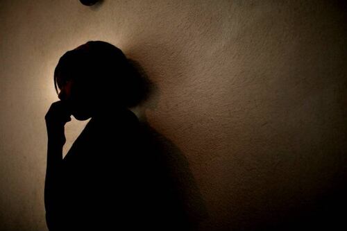 Joven de 17 años muerde los genitales de su presunto violador en Coahuila