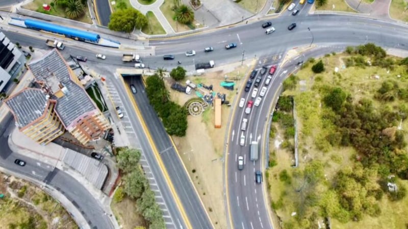 Quito: Cierre temporal en la Av. Oswaldo Guayasamín este domingo 16 de marzo
