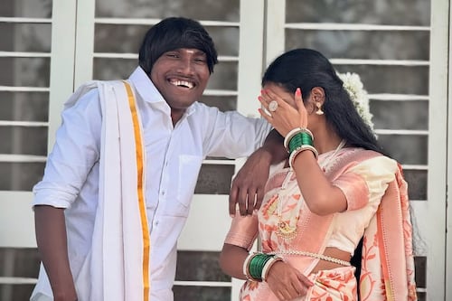 El hombre más hermoso de India, Suraj Chavan, cientos de mujeres esperan horas por una foto