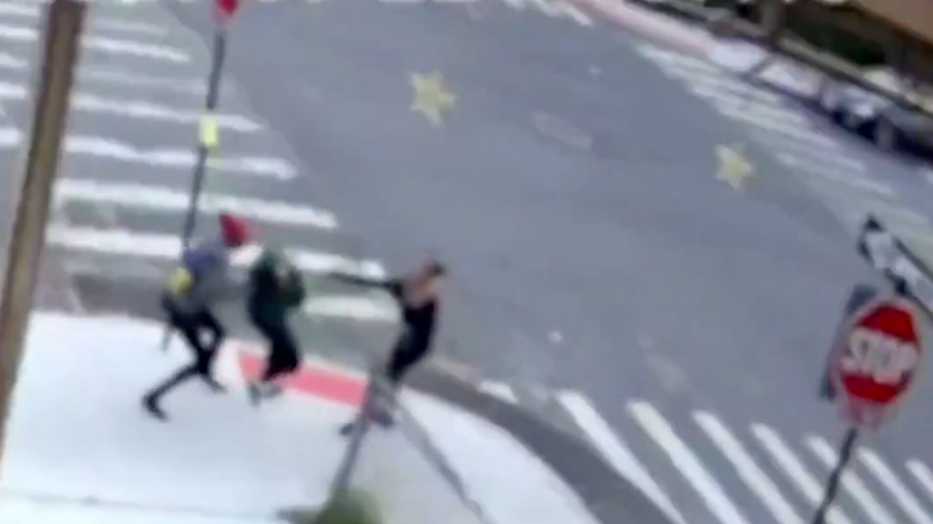 Ataque brutal a niña de 11 años en Nueva York - Fuente: Video de X