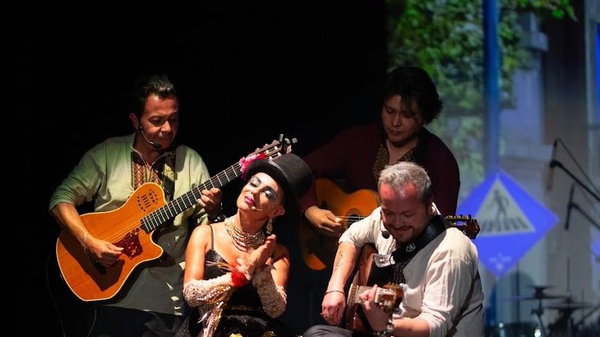 “La Voz del Carnaval”