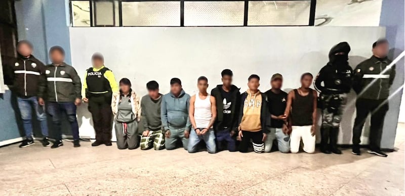 Exigían USD 100.000: Policía rescata a mujer secuestrada 18 días y desarticula dos bandas en Ambato