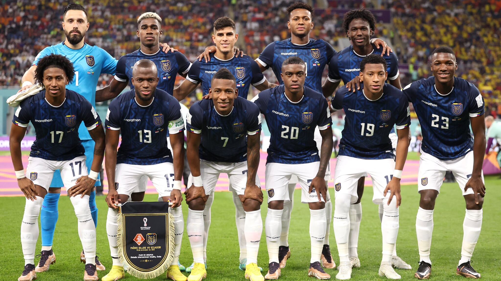 Juega ante Países Bajos con la camiseta azul