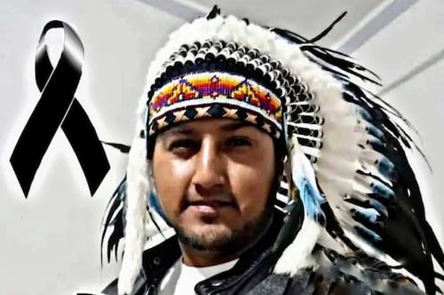 Asesinan a hijo de cantante, meses después de la muerte de su padre; le dispararon antes de subir al escenario