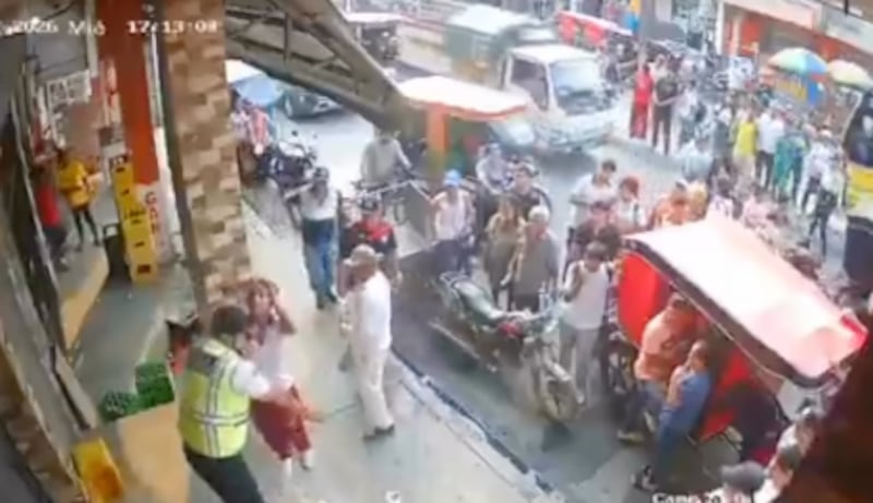 pelea mujeres Salitre