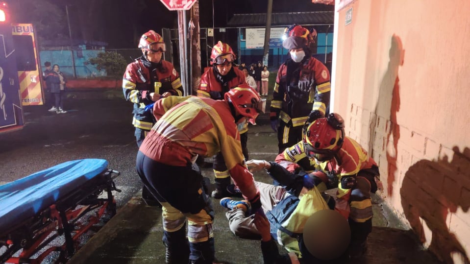 Hombre resultó herido por arma de fuego en el sur de Quito y permanece en estado crítico